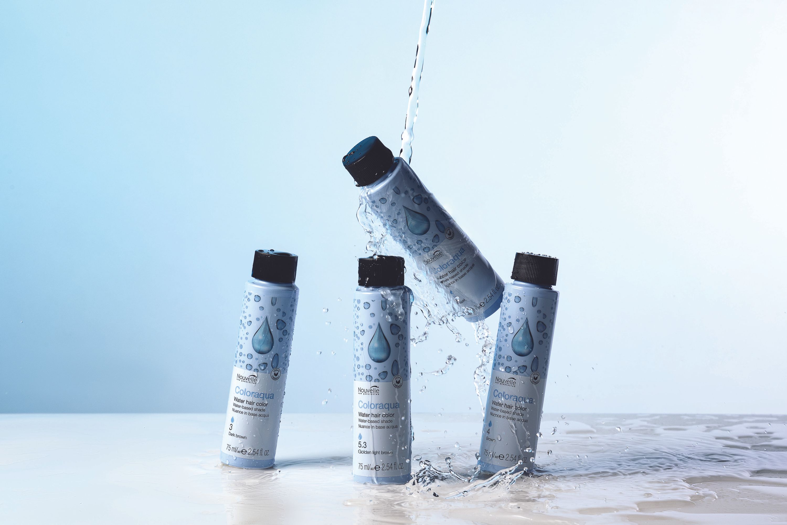 Aqua Color – צביעת שיער מבוססת מים במספרה ראובן שופן באשדוד